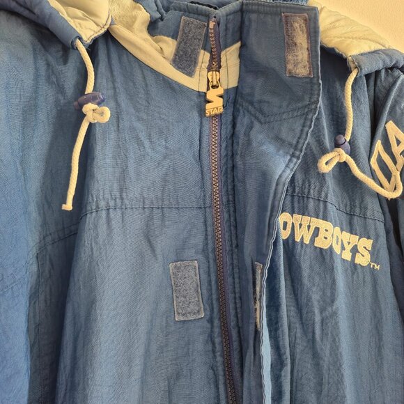 Vintage Dallas Cowboy Starter NFL Jacket, Made in Korea, 90s retro Collectible - Picture 6 of 16